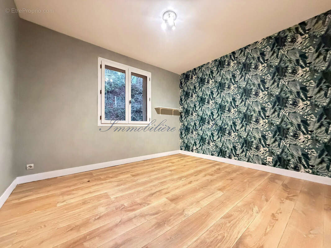 Appartement à CHAMPCEVINEL