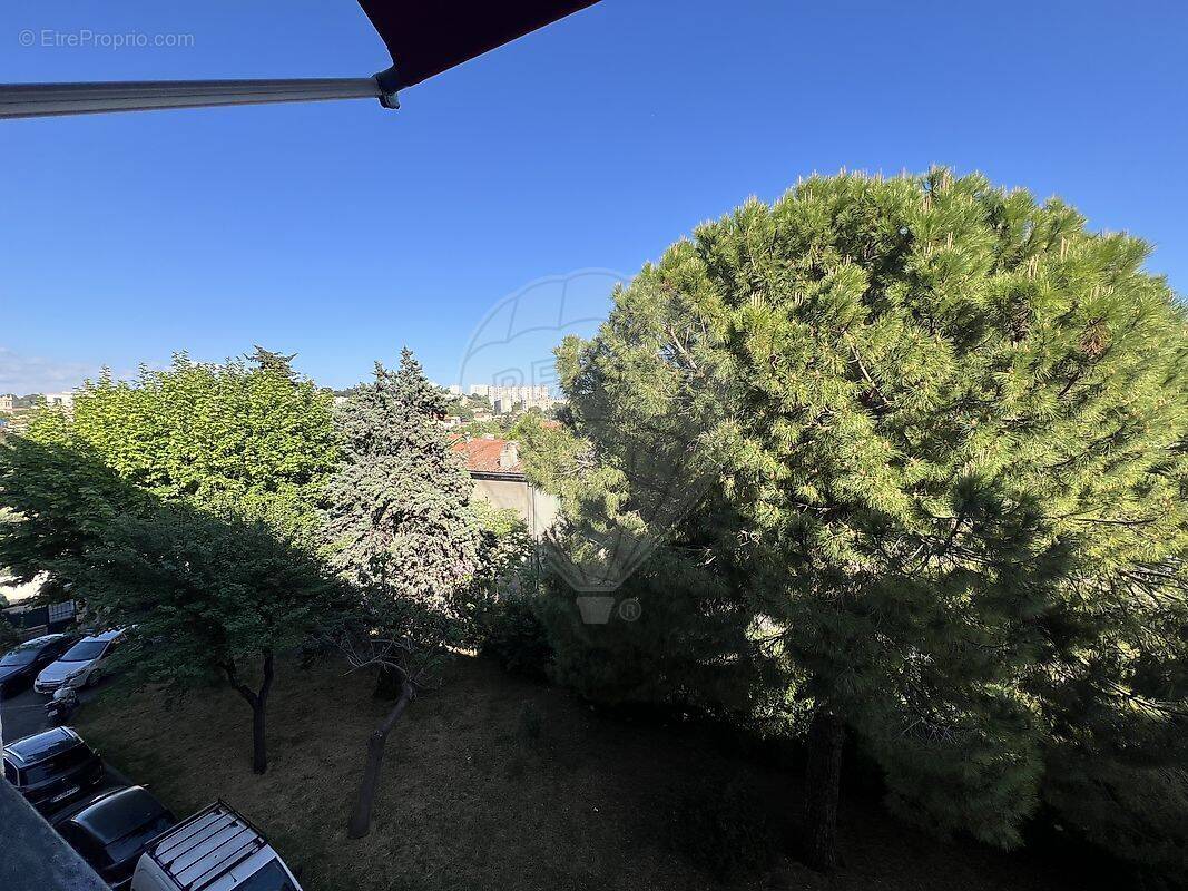 Appartement à MARSEILLE-14E