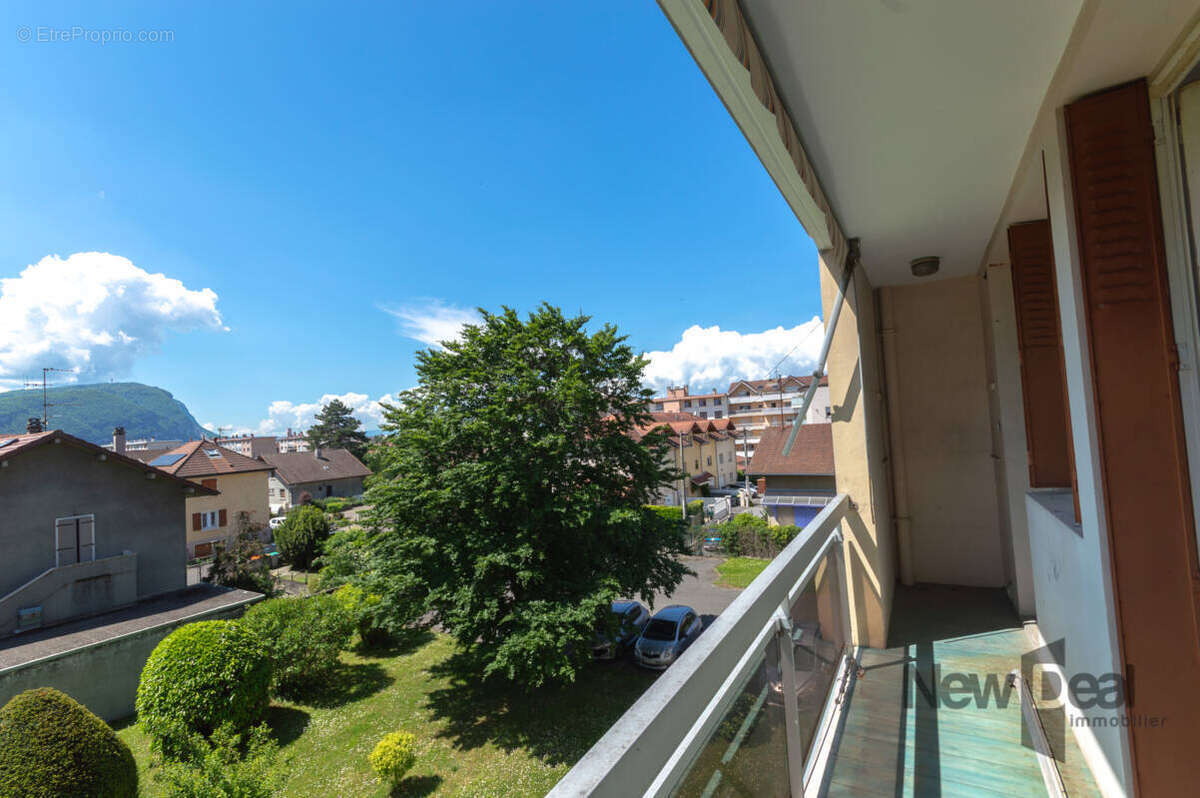 Appartement à VILLE-LA-GRAND