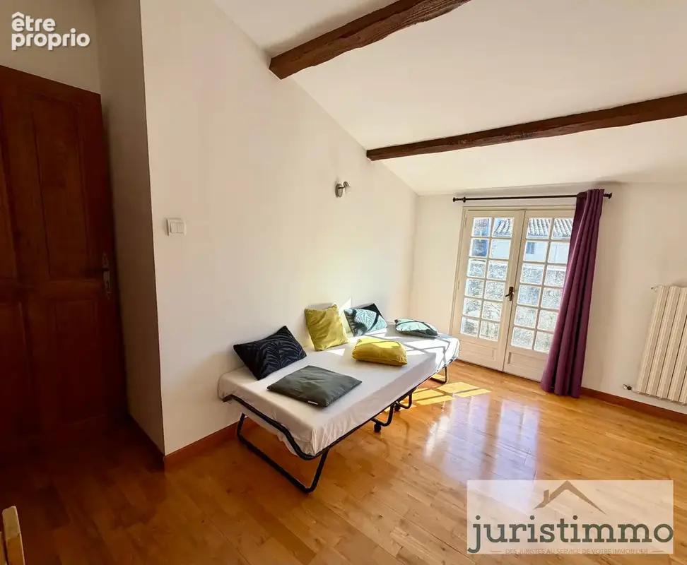 Maison de village - 2 chambres, balcons, caves - photo 12