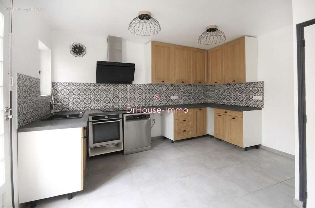 Appartement 70 m² à La Ciotat  - photo 8