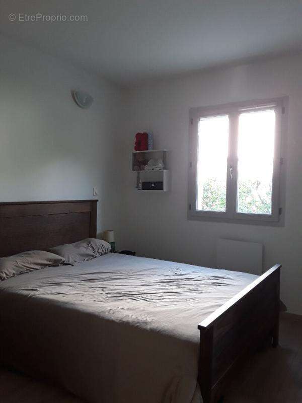 Pieusse Plain pied 2 chambres jardin - photo 4