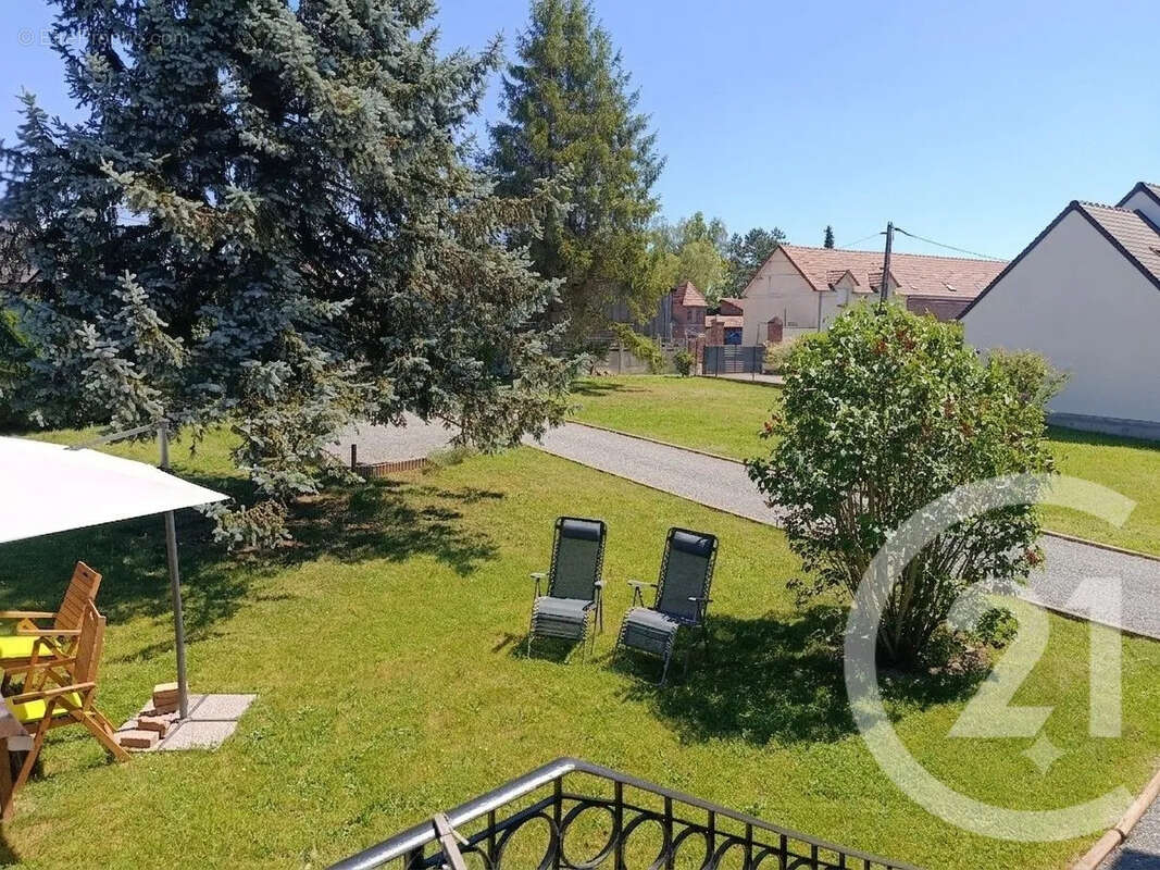 Maison 153 m² à Flaucourt  - photo 6