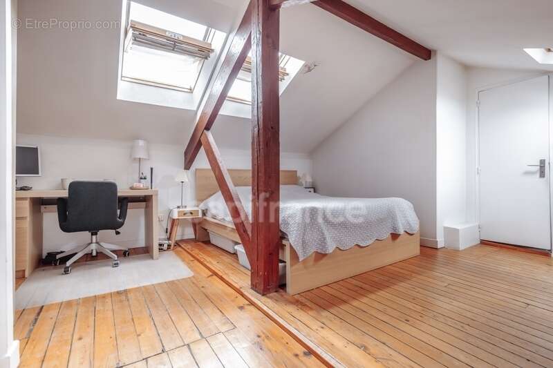 Appartement à vendre 4 pièces SAINT CLOUD (92) - photo 17