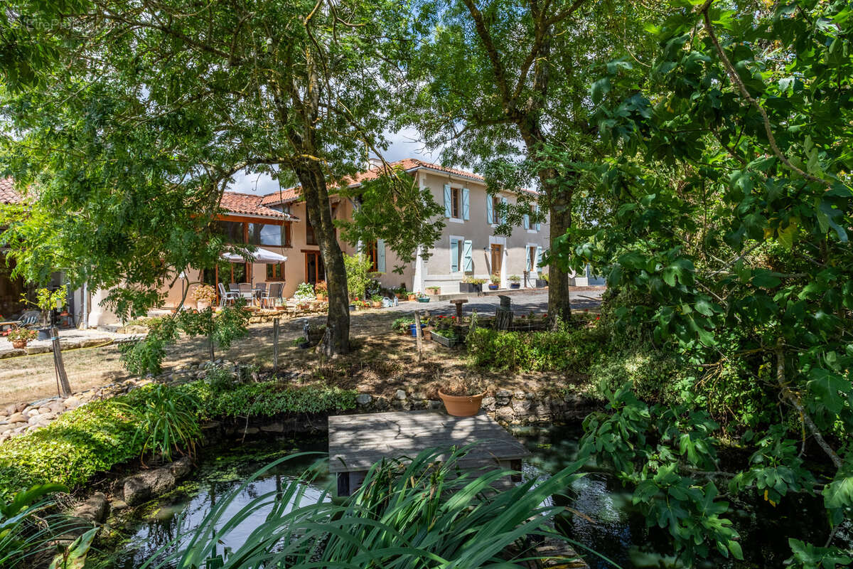 Maison à ESCANECRABE