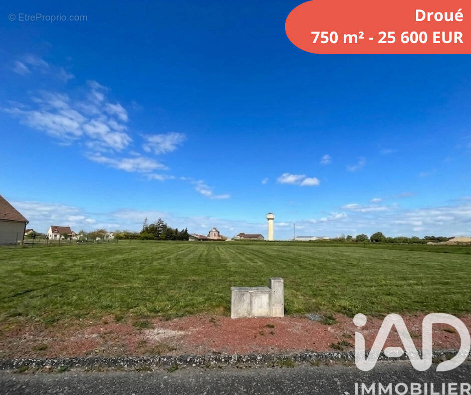 Photo 1 - Terrain à DROUE