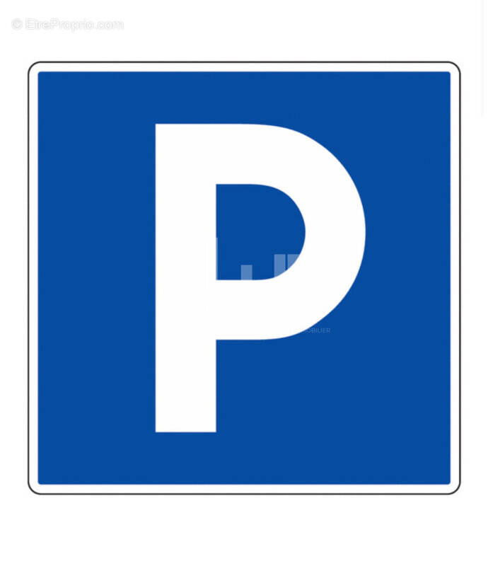 Parking à MARSEILLE-3E