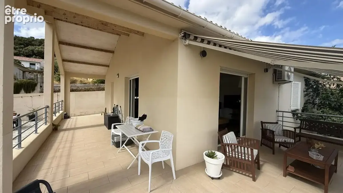 Belle villa moderne Type 4 / piscine. - photo 13