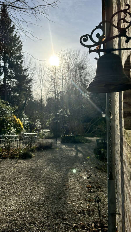 Maison à SAINT-PRYVE-SAINT-MESMIN