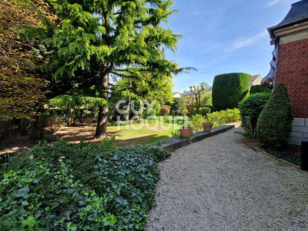 Maison 200 m² à Soissons  - photo 4