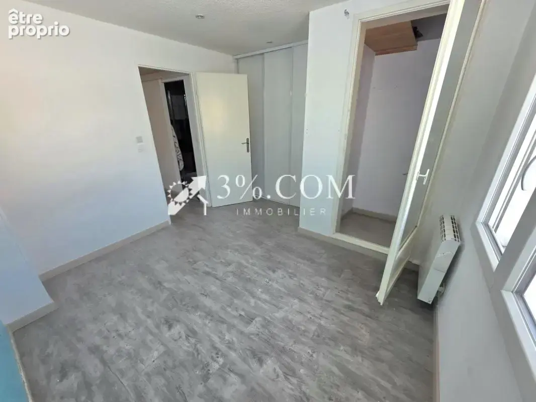 Maison en centre-ville avec garage et parking - photo 10