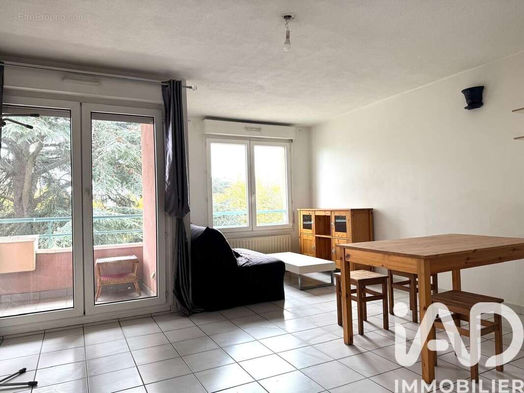 Photo 4 - Appartement à GREZIEU-LA-VARENNE