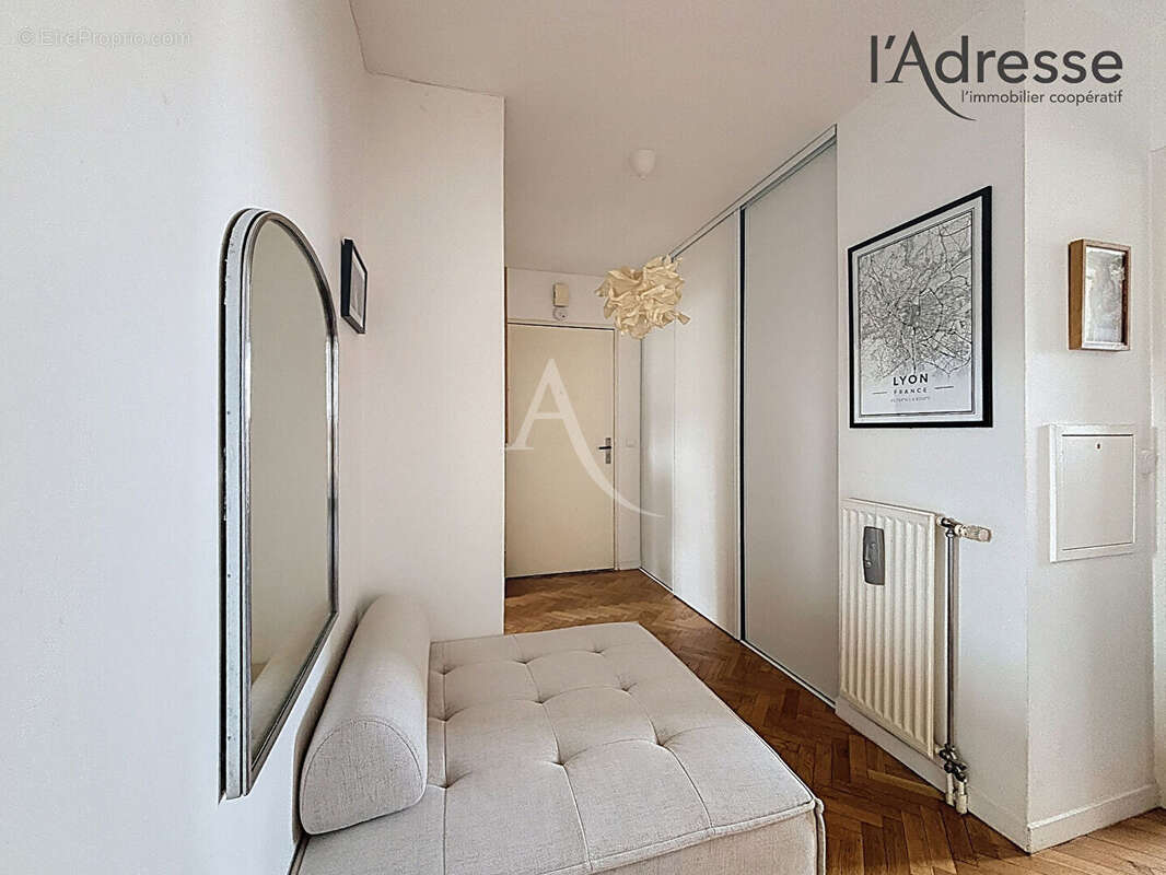 Appartement à SURESNES