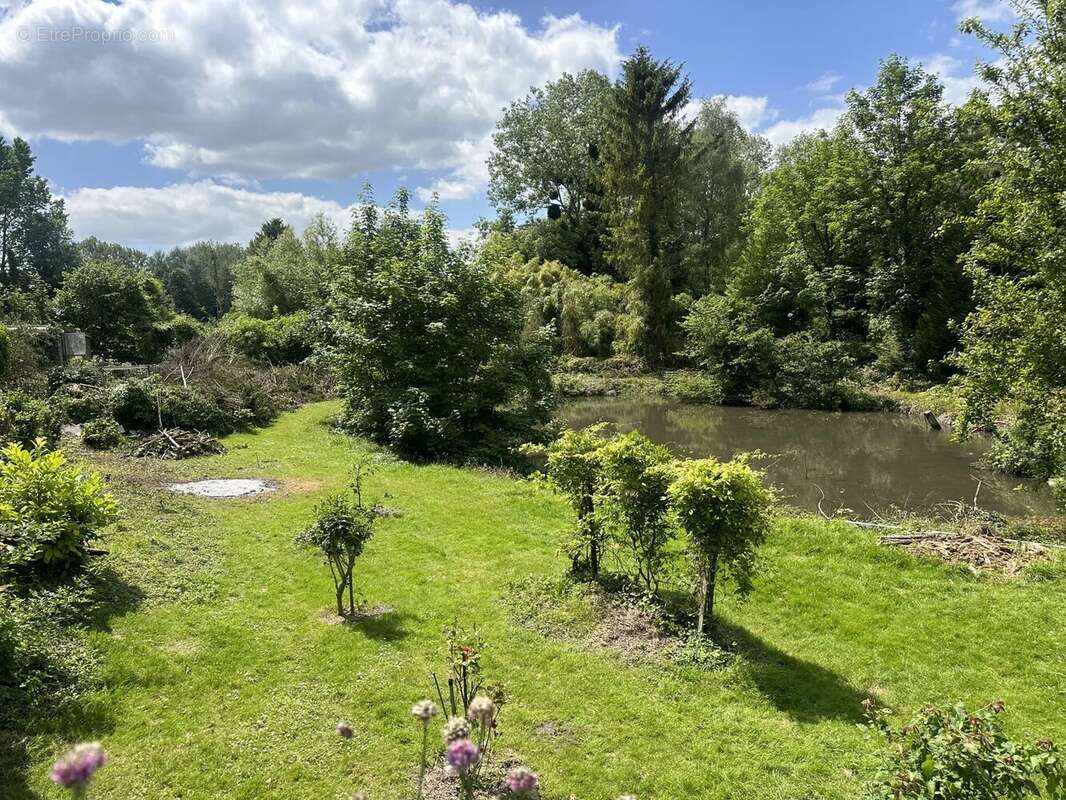 Maison à GUYENCOURT-SUR-NOYE