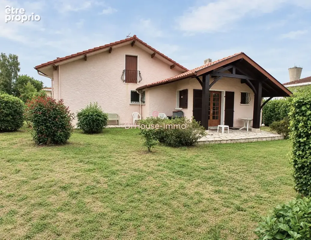 Maison 5 pièces 117 m² à vendre à Dax (40100) - photo 2