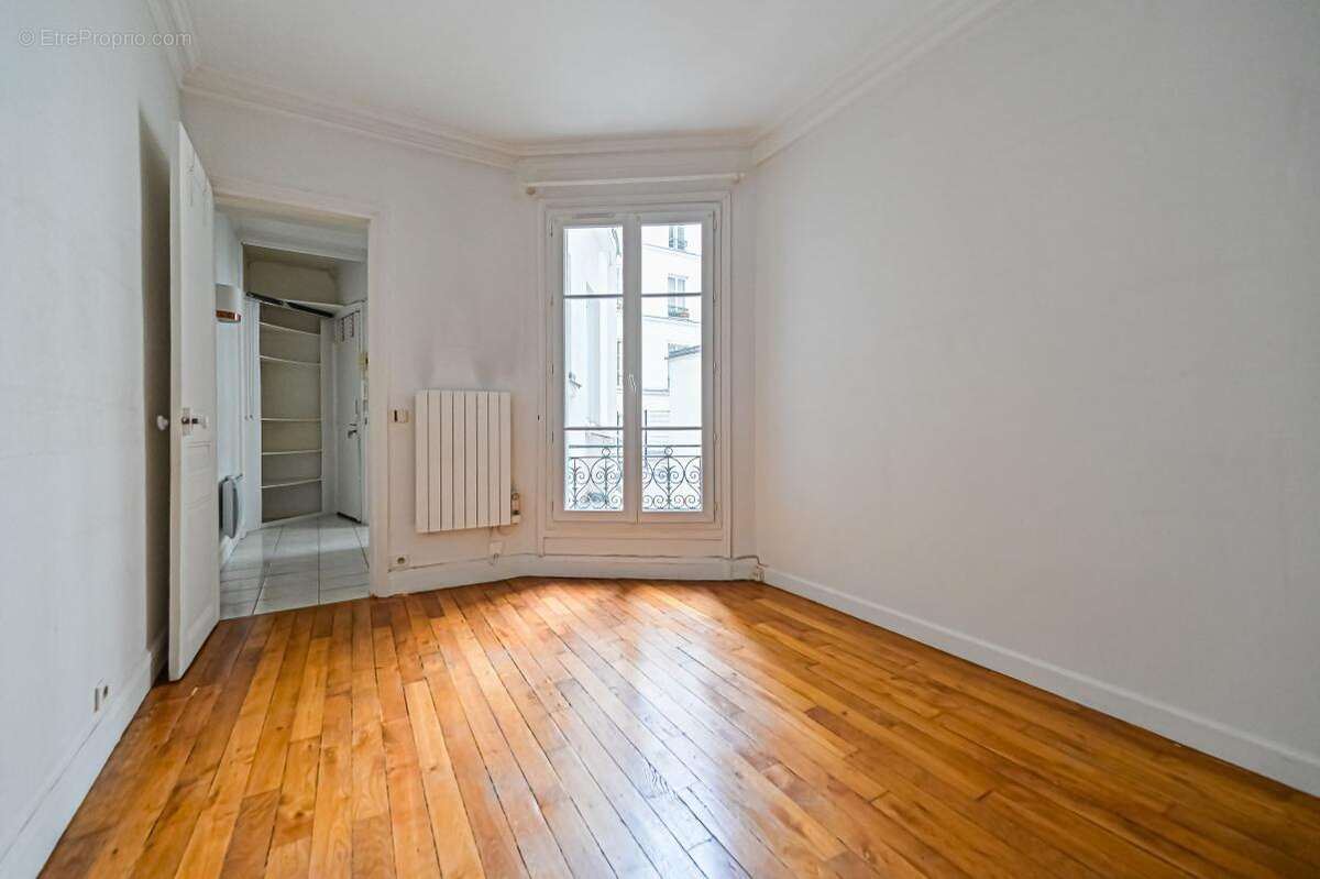 Appartement à PARIS-9E