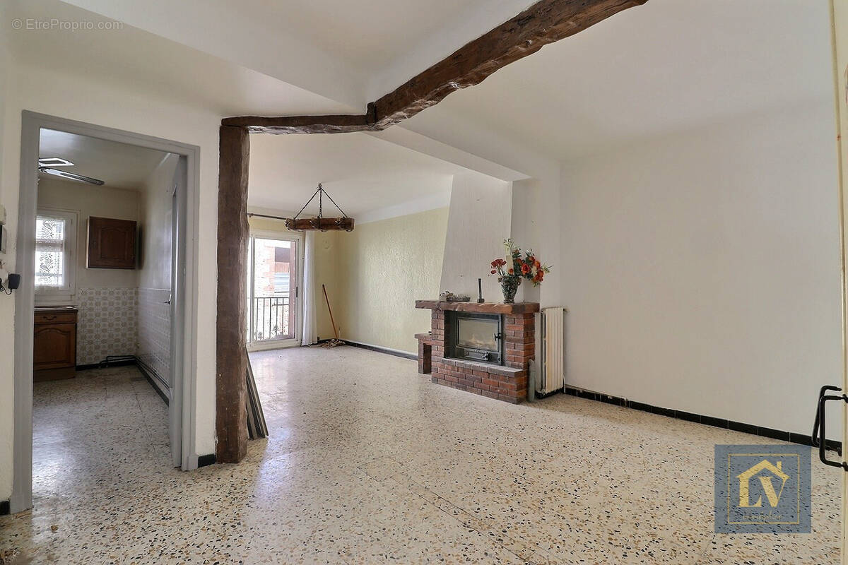 Maison à CORNEILLA-LA-RIVIERE