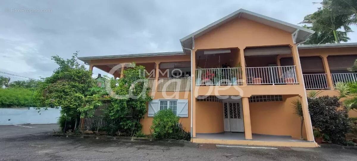 Appartement à LE GOSIER