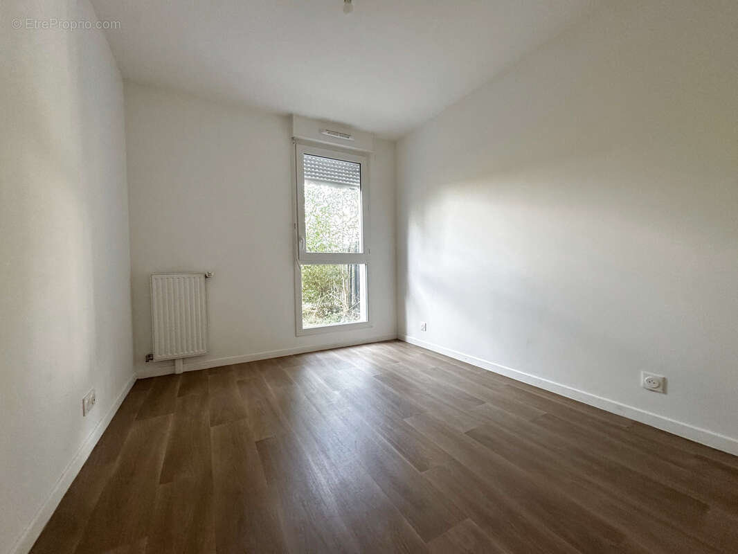 Appartement à LOUVRES