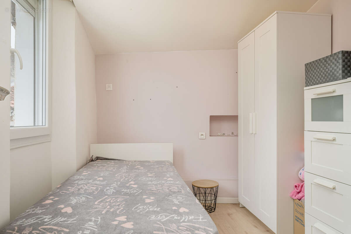 Appartement à MARSEILLE-11E