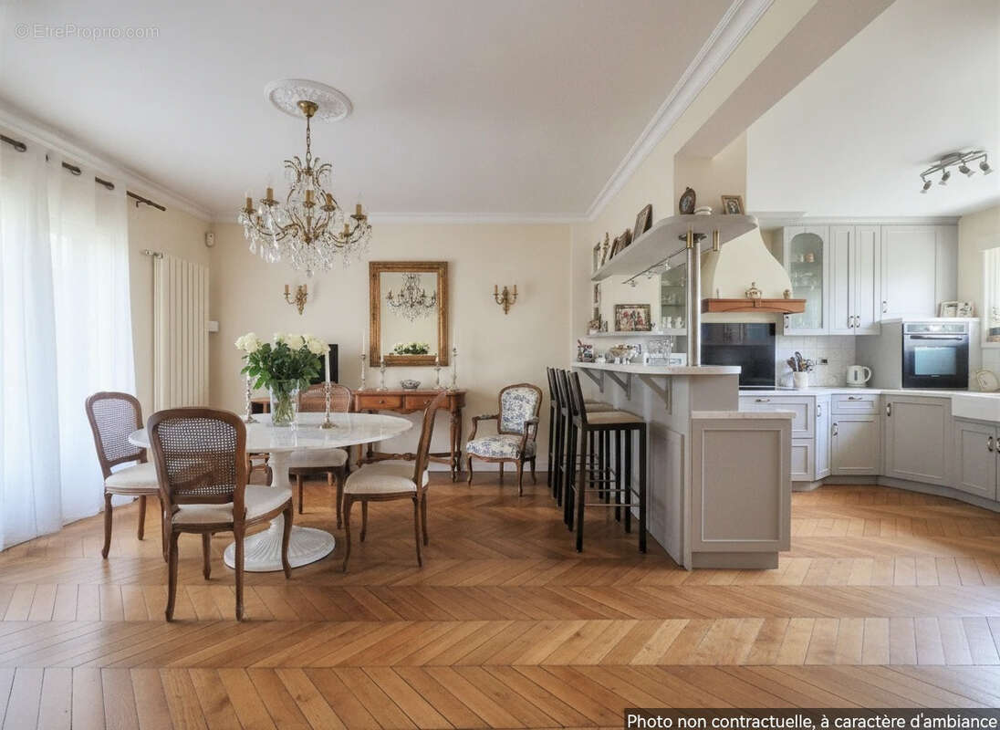 Maison Mitoyenne, 5 pcs, 4 chambres, terrain de 430m2 - photo 3
