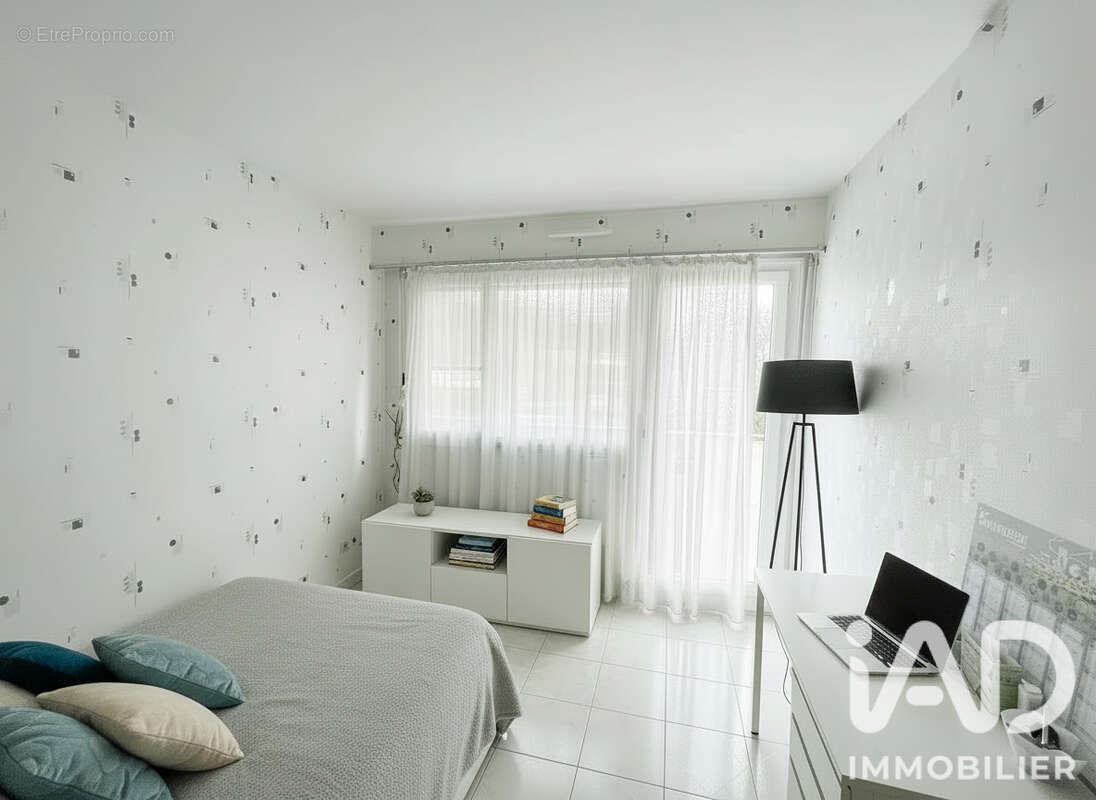 Photo 2 - Appartement à SARCELLES