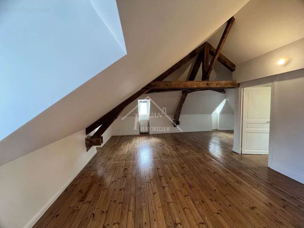 Maison à VICHY