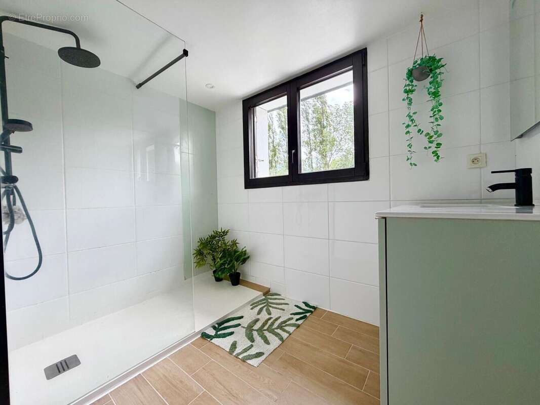 Maison 110 m² à Guidel  - photo 9