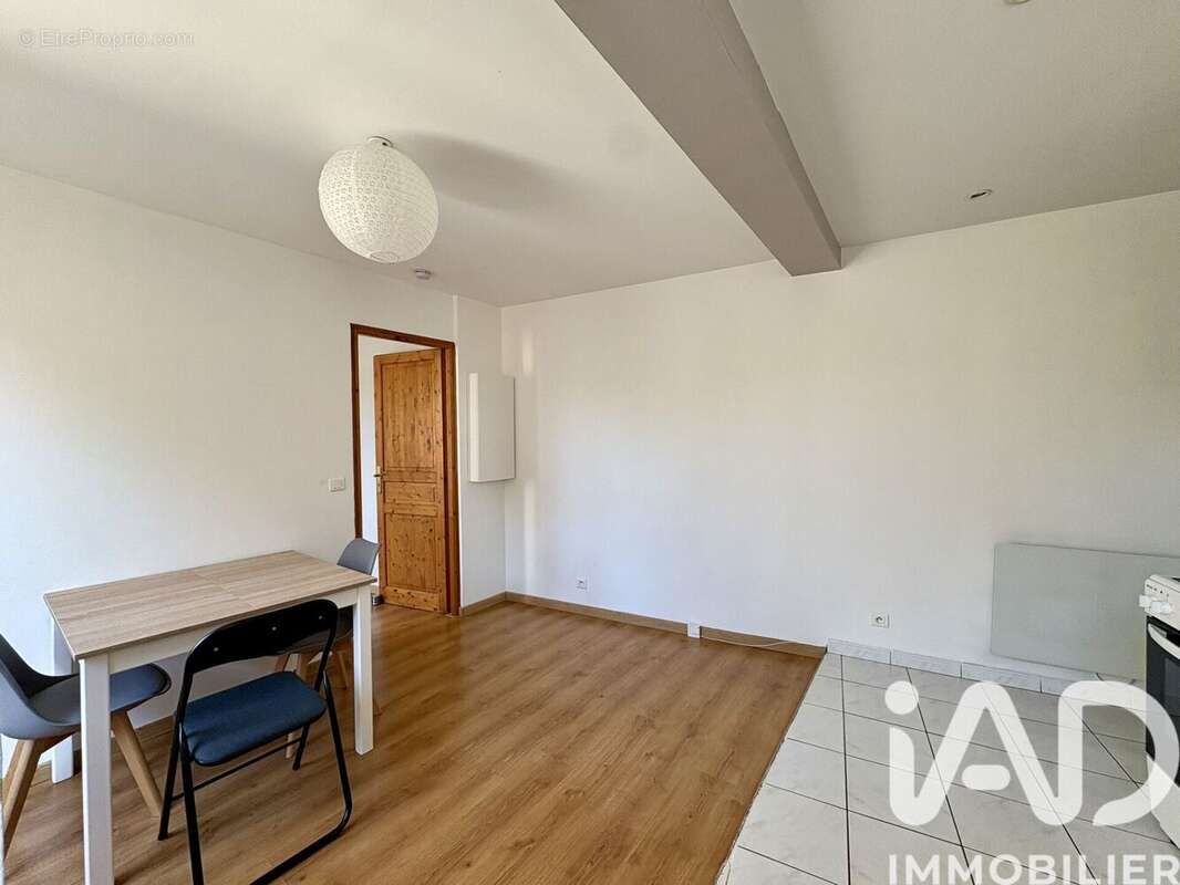 Photo 3 - Appartement à ASNIERES-SUR-OISE