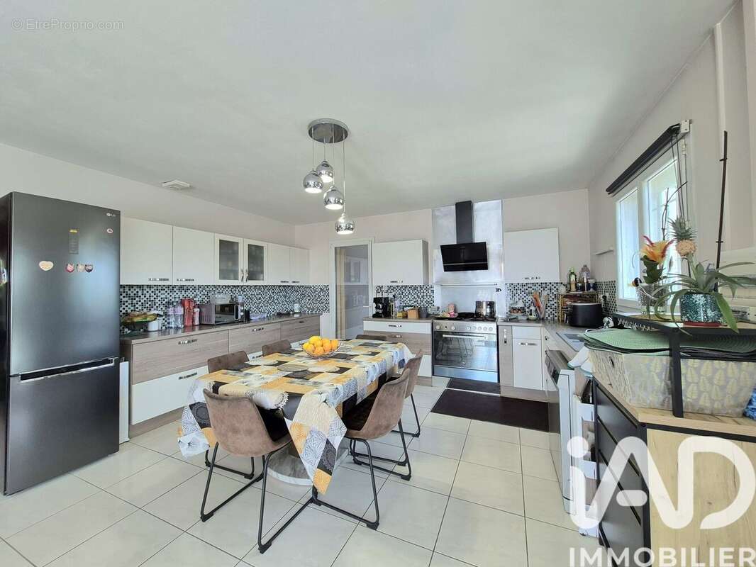 Maison 125 m² à Peyriac-Minervois  - photo 5