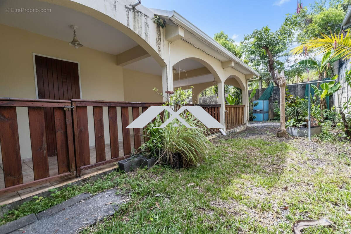 Maison à SAINT-JOSEPH