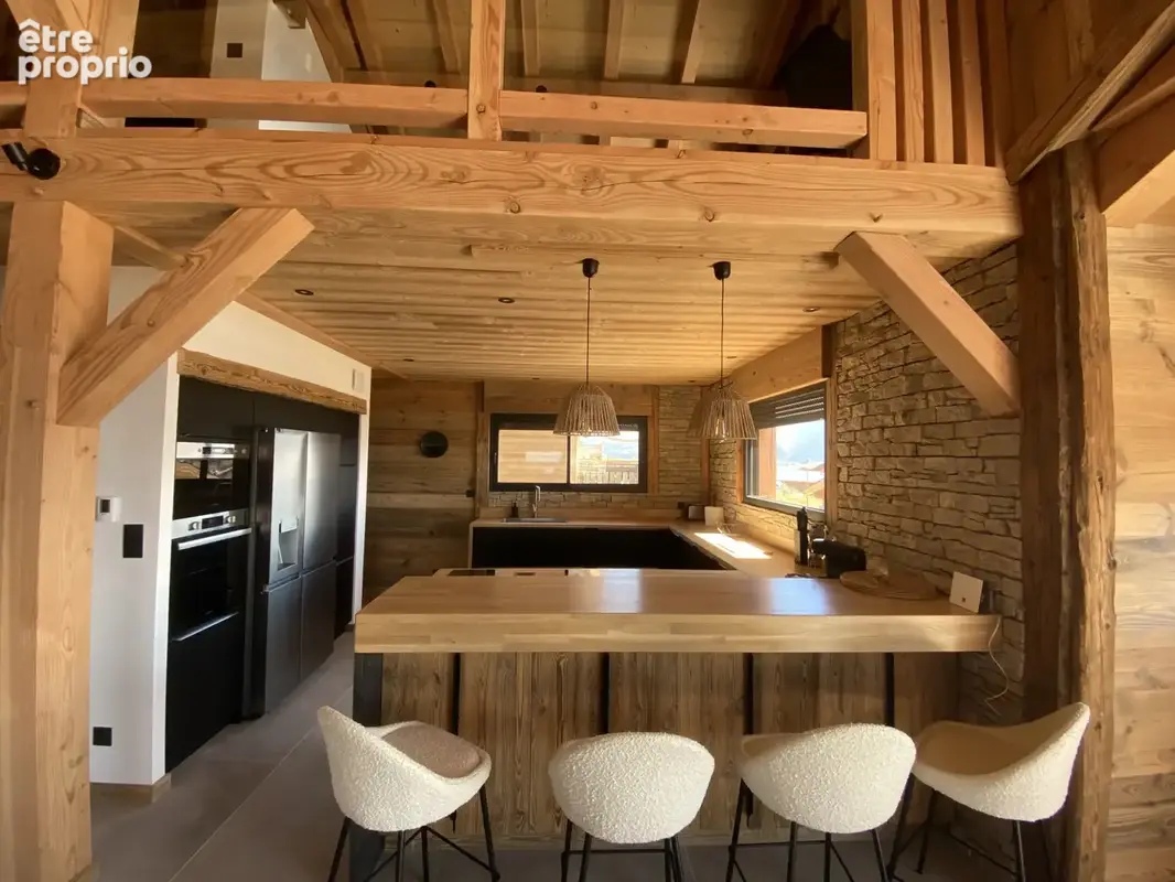 FONT-ROMEU - Splendide chalet en ossature bois à l'état du neuf de 221 m2 à vendre avec garage et terrasse - photo 4