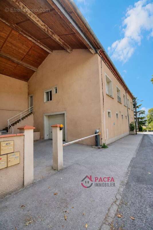 Appartement  T3 Castres avec garage - photo 7