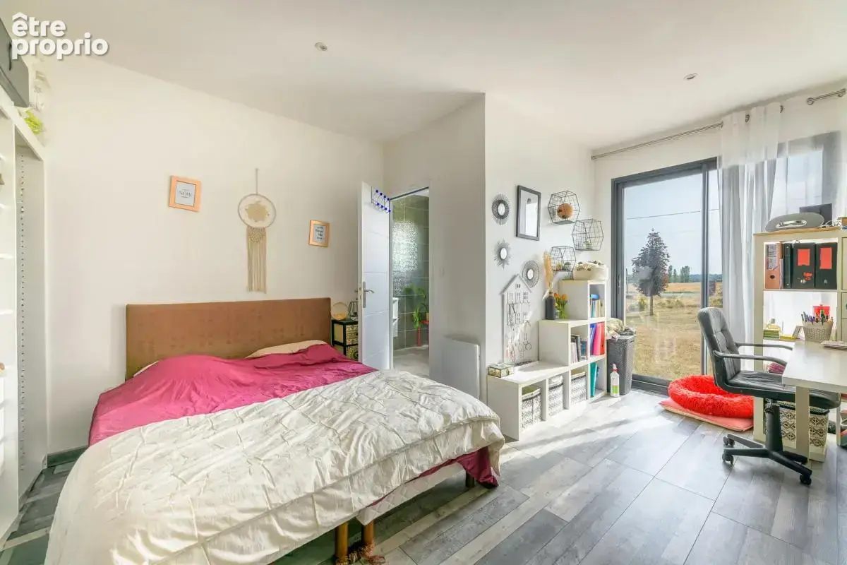Maison de 6 pièces de 194 m² à Chanceaux-sur-Choisille - photo 7