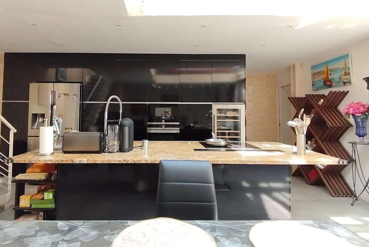 Nice Port – Bas Mont Boron  Loft d'exception de 120 m² avec 110 m² de terrasses – Dernier étage - photo 19