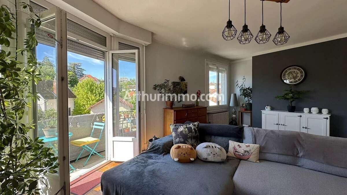 Appartement à LONS-LE-SAUNIER