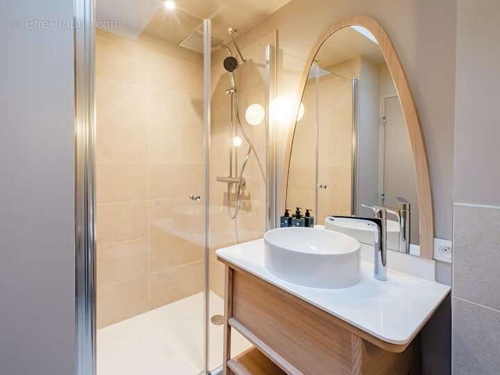 Appartement à BAILLY-ROMAINVILLIERS