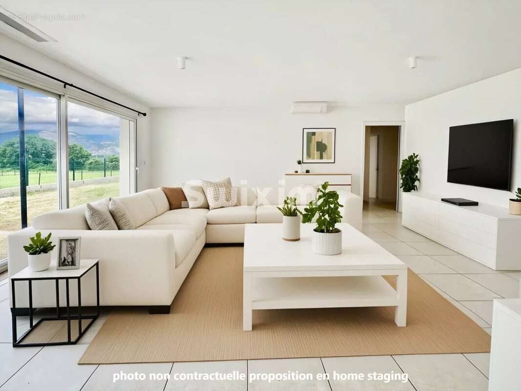 Maison à LA COUCOURDE