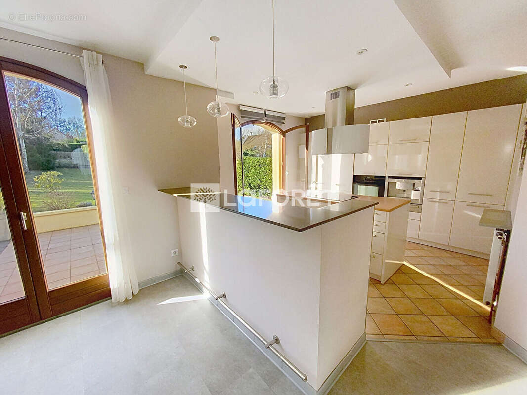 Maison à VERNOUILLET