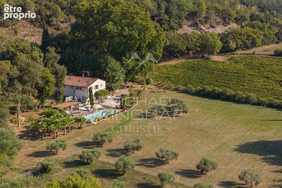 Demeure de caractère avec piscine, 1,3 ha et vue sur les vignobles - photo 18