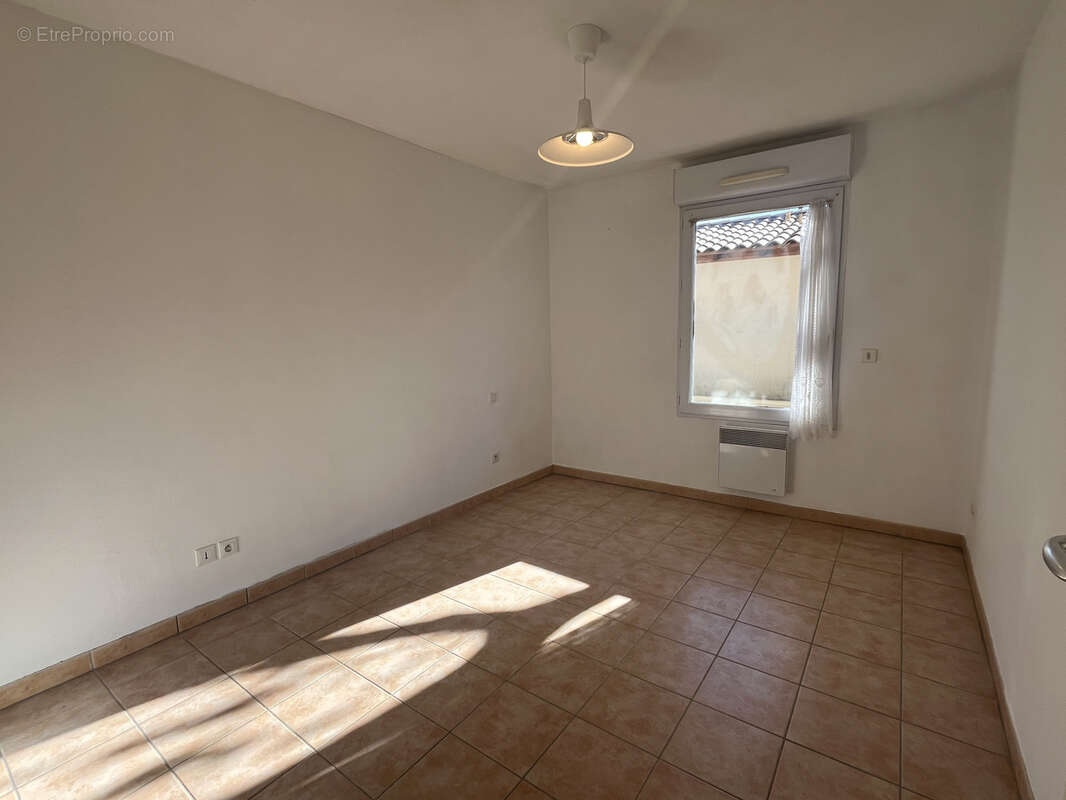 Maison à LA CALMETTE