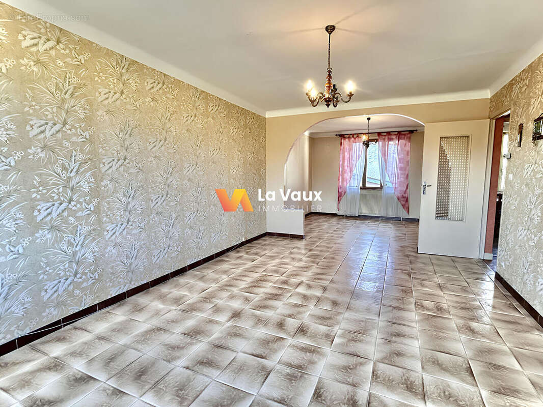 Maison à BAINVILLE-SUR-MADON