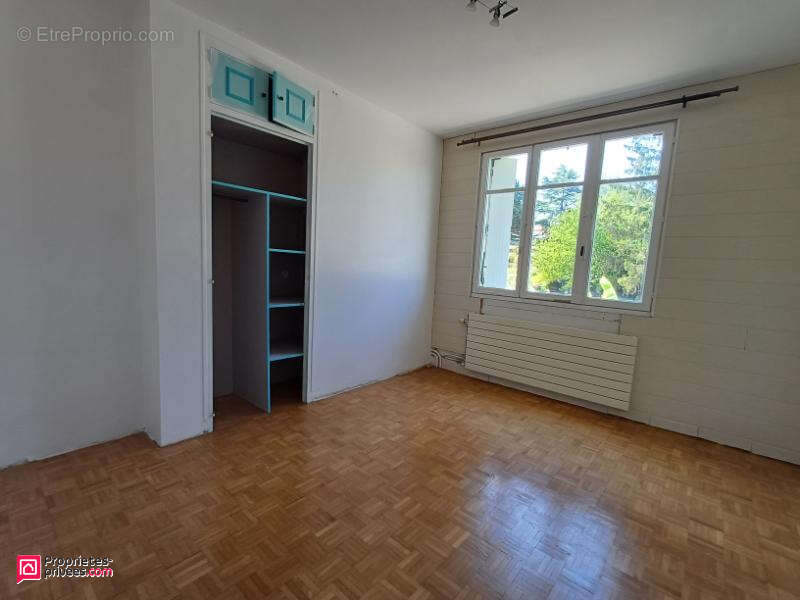 BESSINES - Maison 160m² à rénover - photo 7