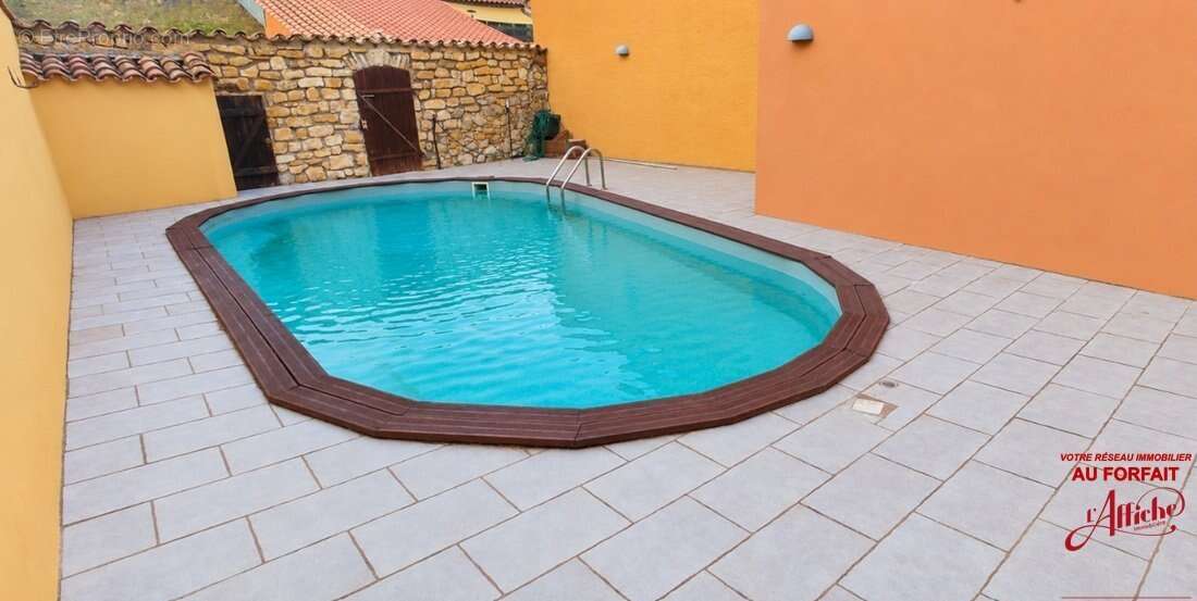 Maison de caractère avec grands espaces et piscine - photo 3