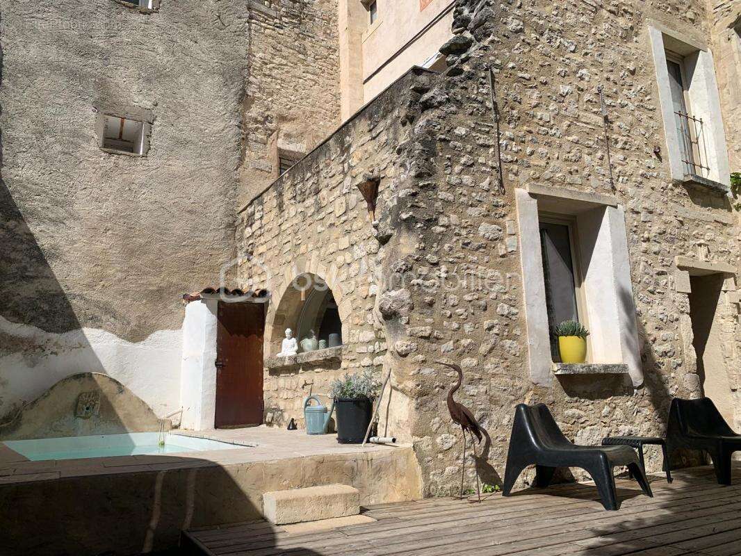 Maison à SAINT-MICHEL-L'OBSERVATOIRE