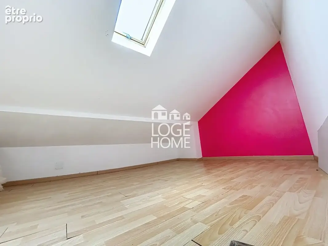 Maison 55 m² à Croix  - photo 5