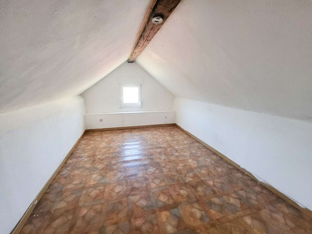 Maison à BEAUVOIS-EN-CAMBRESIS