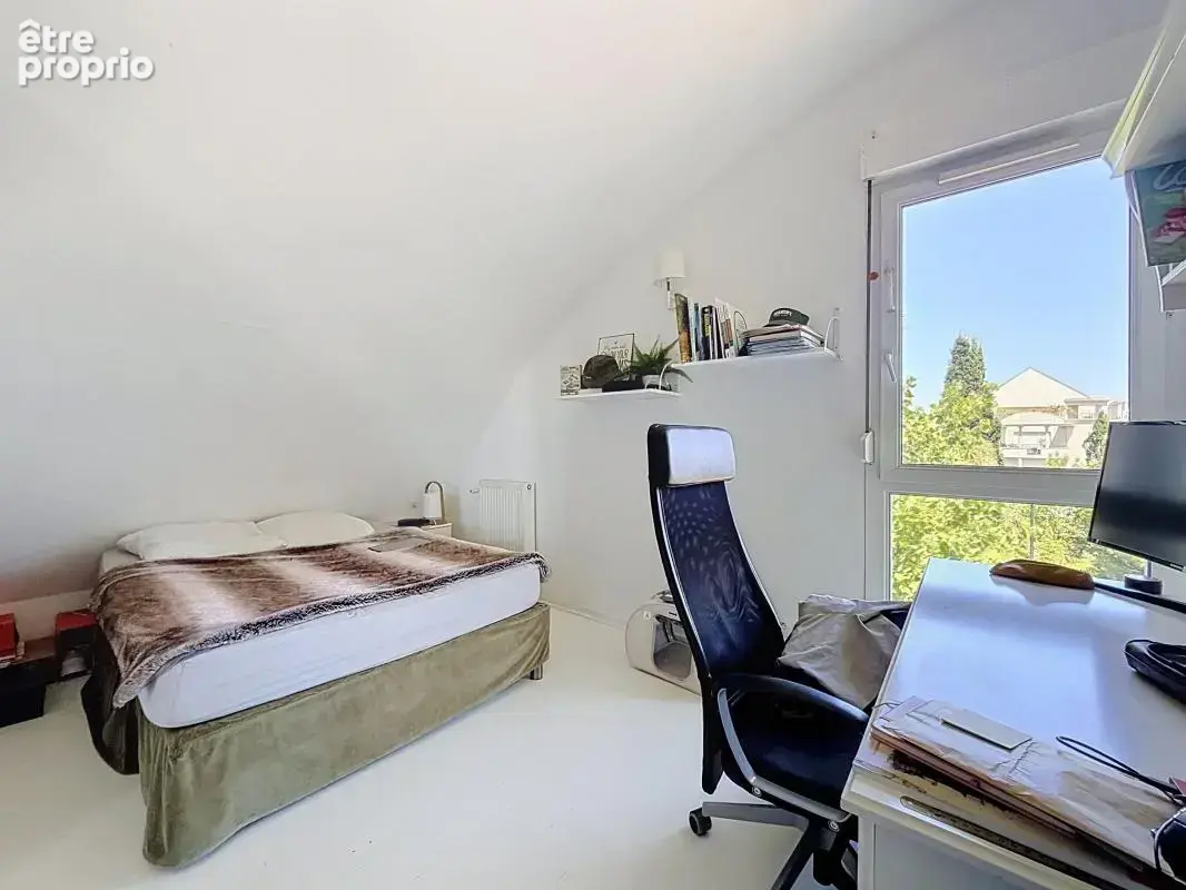 Appartement À Vendre - photo 11