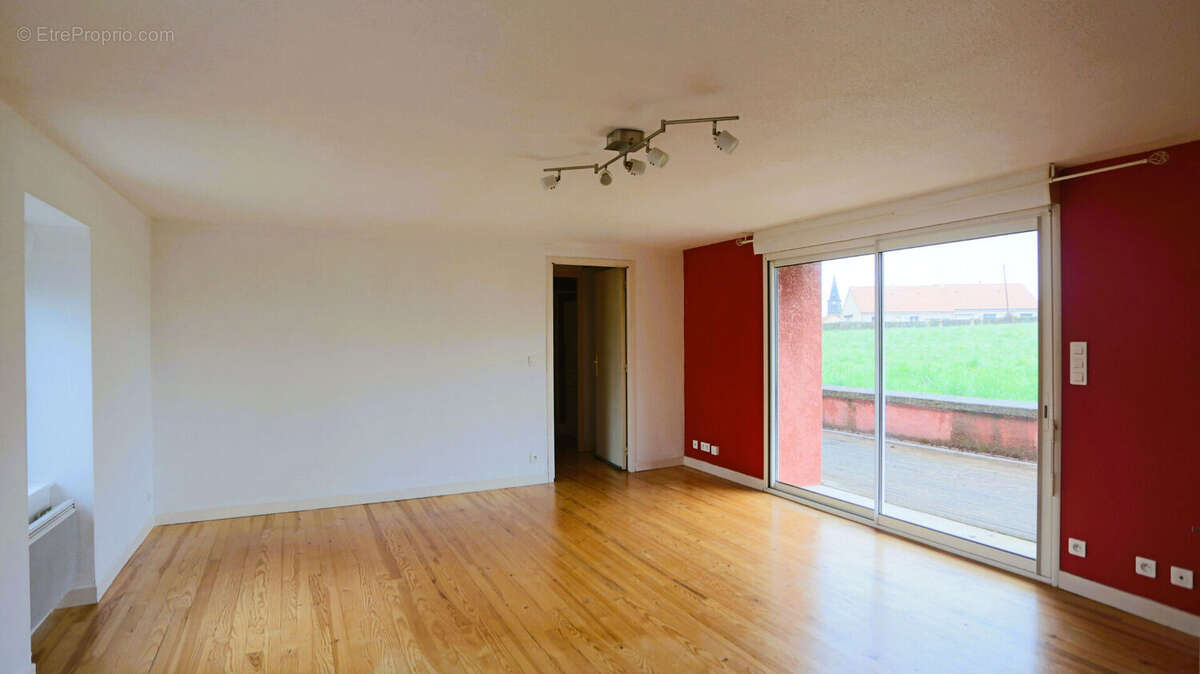 Maison à BROMONT-LAMOTHE