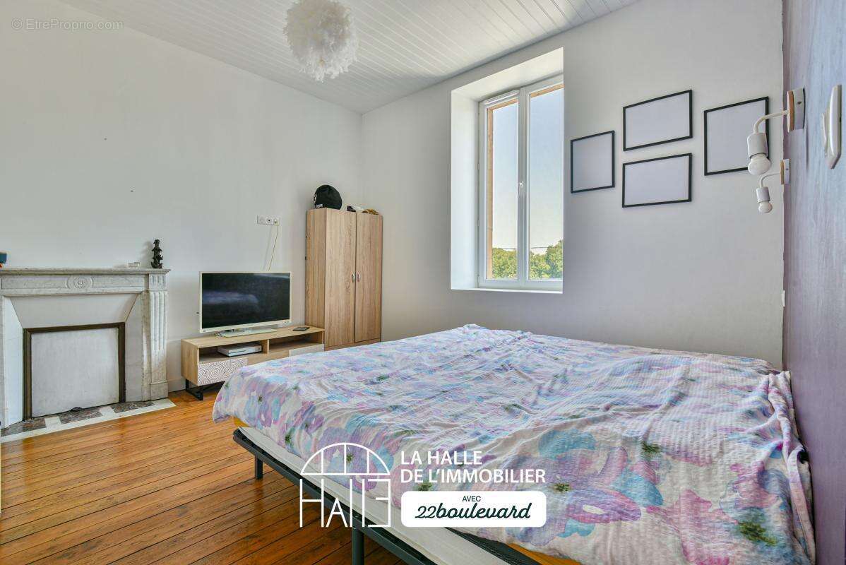 Maison 7 pièces 202 m² à vendre à Peyrilhac (87510) - photo 10